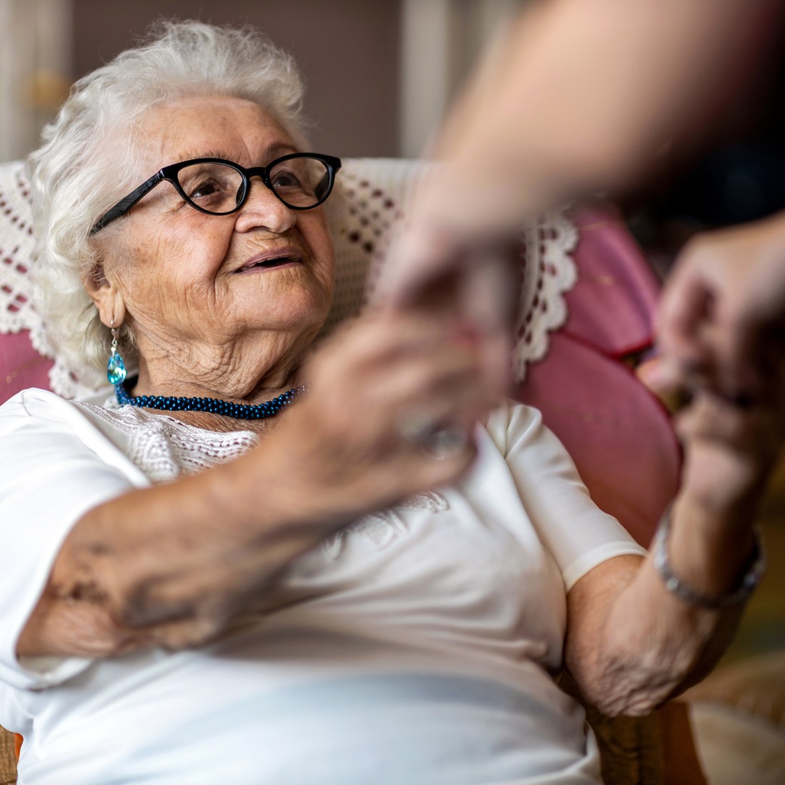 Geo Services : Companion Care Services Template - Rochester Hills, MI | ComForCare - CFC35